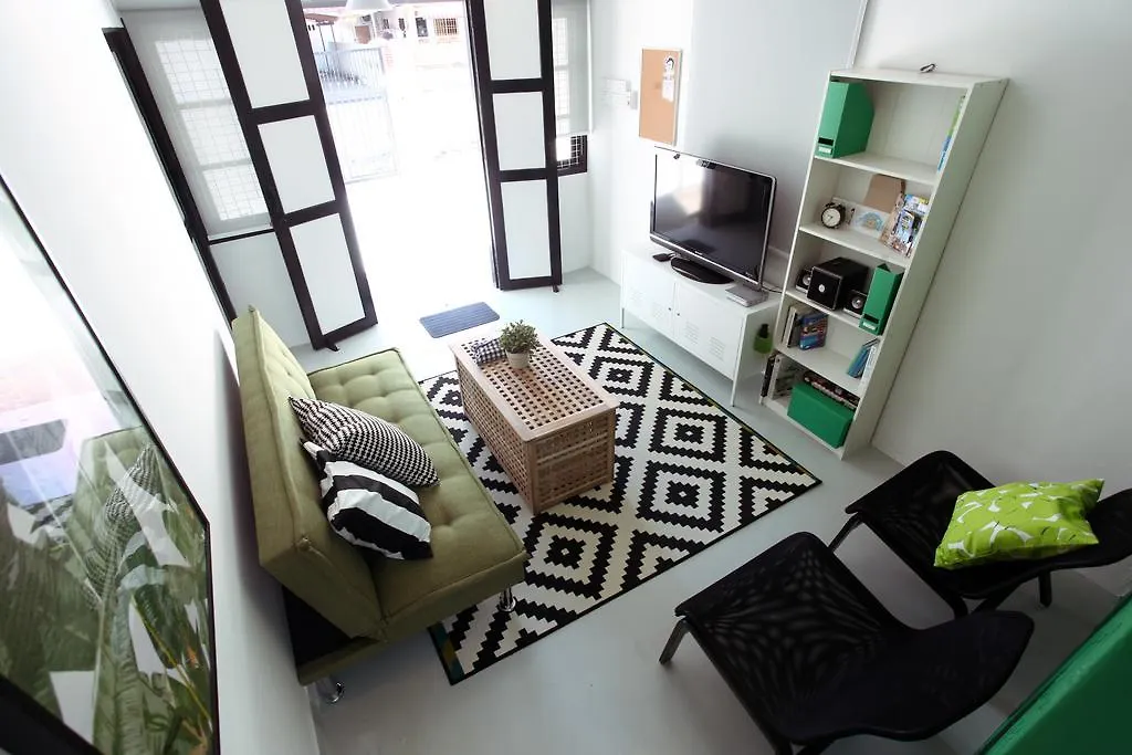 Holiday home Stay Songsong Mount Erskine Tanjung Tokong